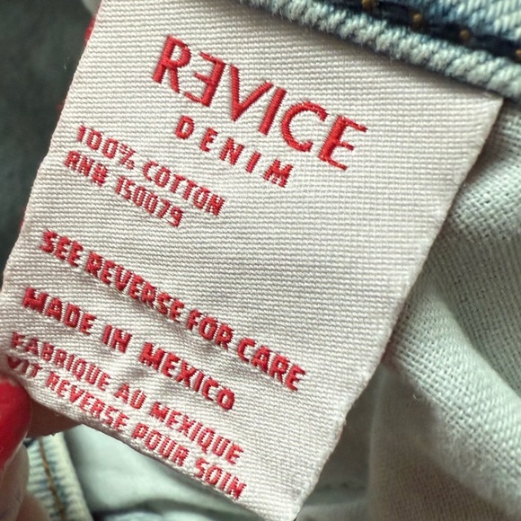 New REVICE Denim Ex-Boyfriend Jeans Player One Denim Distressed Women’s Size 28 - Picture 16 of 16